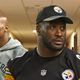 Illustration for article titled Steelers Players Make Surprise Hospital Visits To Spend Time With Opponents They’ve Injured
